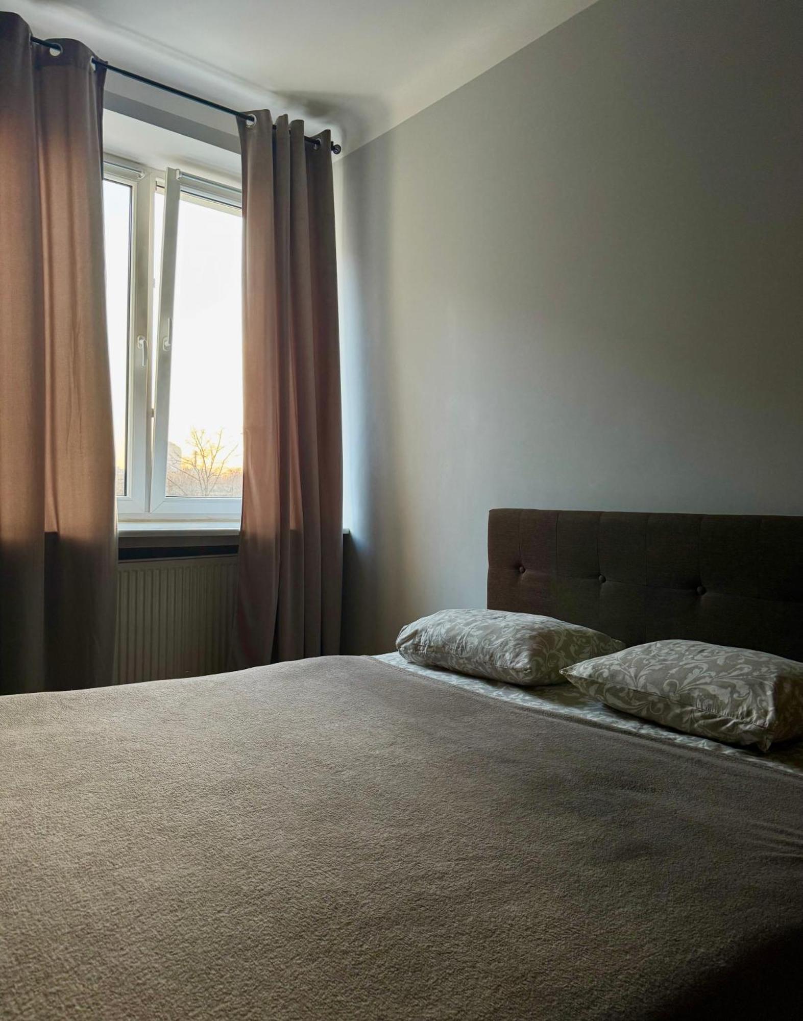 Ferienwohnung K22 Andersa 12 M Ratusz Arsenal Warschau Exterior foto